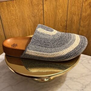 The Sak Gray and Cream Knit Slip-On Shoes